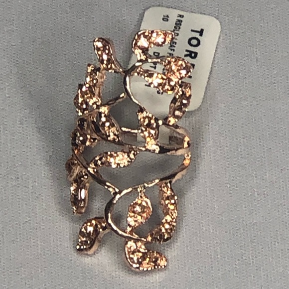 NWT Torrid Rose Gold Leaf Pave Armour Ring - Picture 3 of 5